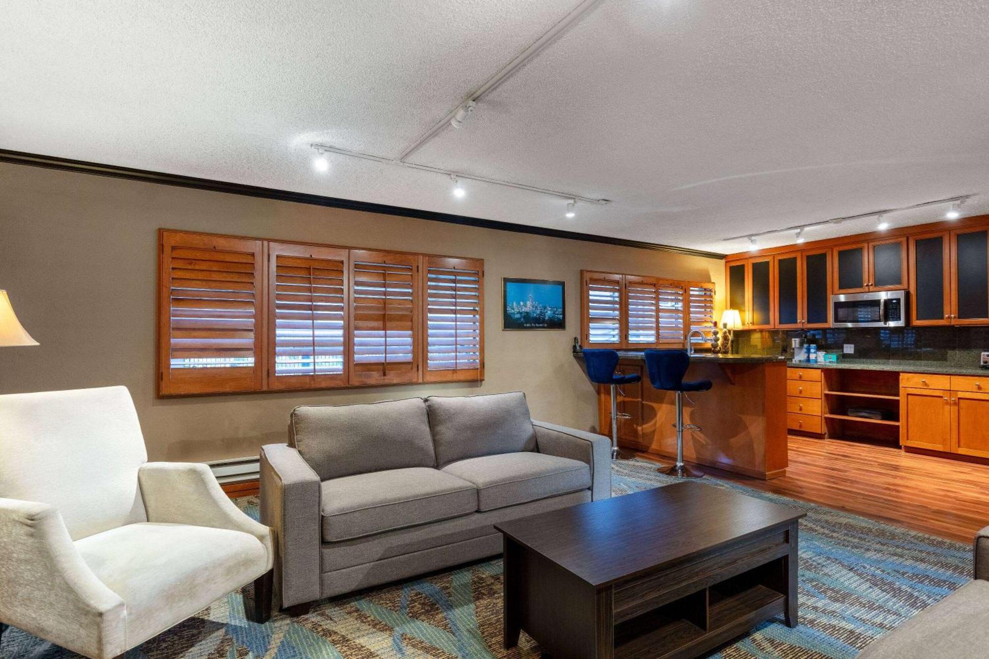 Travelodge By Wyndham Seattle By The Space Needle מראה חיצוני תמונה